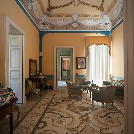 Bed and Breakfast Palazzo Francesco Grassi Aradeo Exteriér fotografie