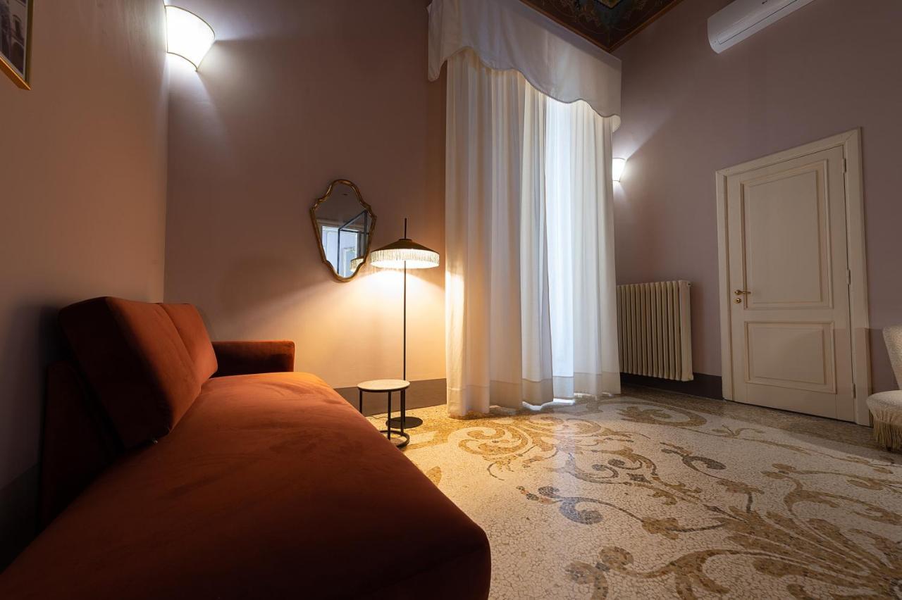 Bed and Breakfast Palazzo Francesco Grassi Aradeo Exteriér fotografie